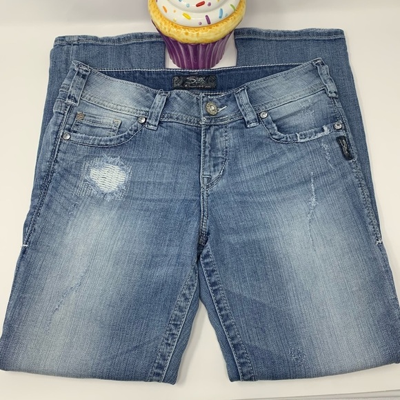 Silver Suki Jeans Capri - Picture 4 of 8